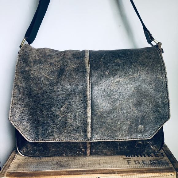 black rivet messenger bag